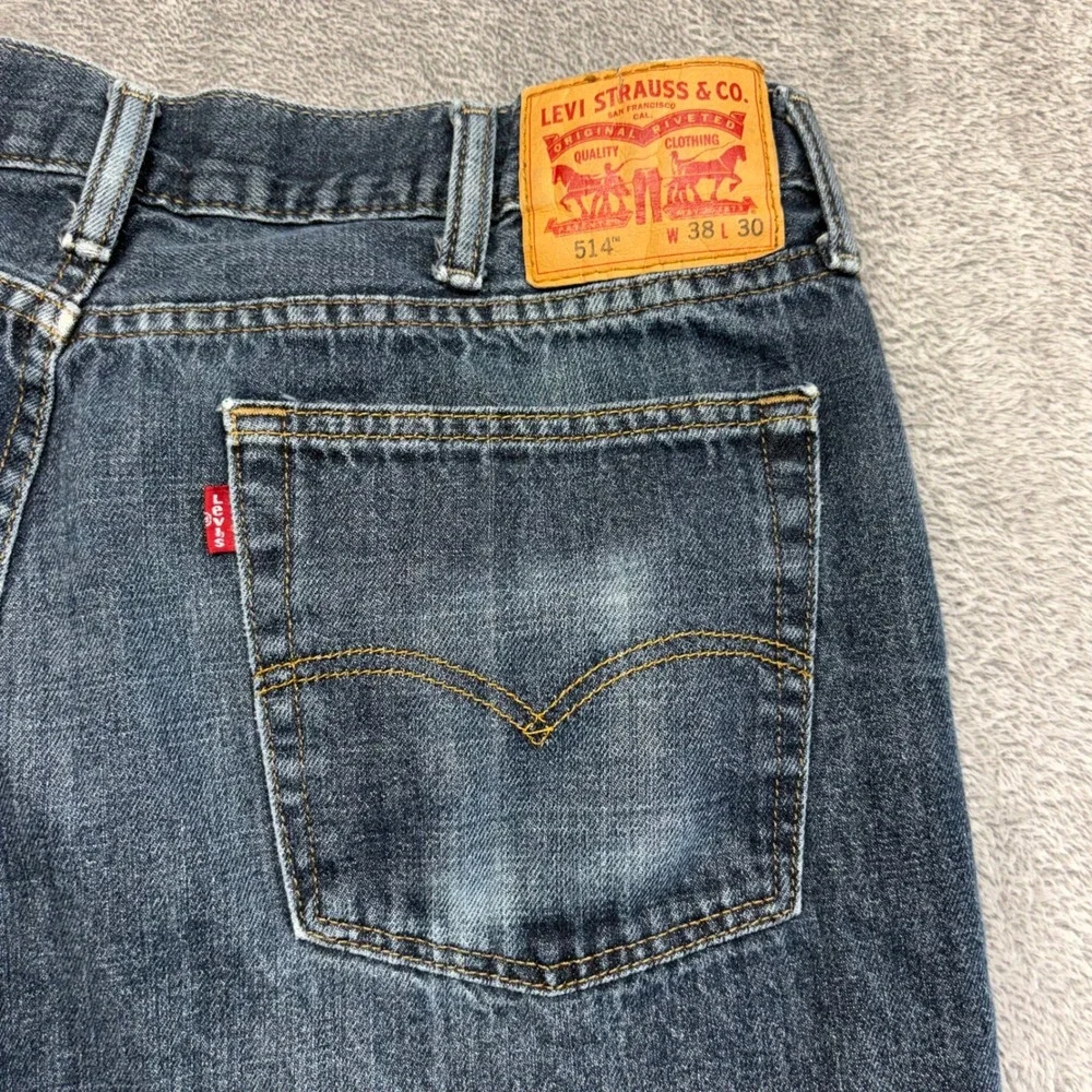 Levi's 514 Straight Fit Jeans Mens 38x30 Blue Good Zip Fly Denim